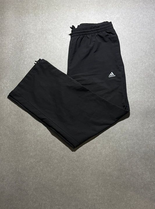 ADIDAS JOGGER (L)